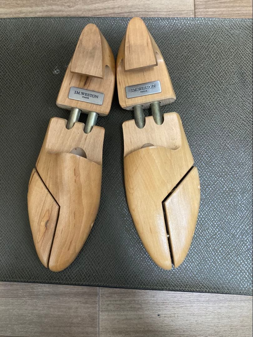 J.M Weston純正シューツリー(022 L サイズ7)