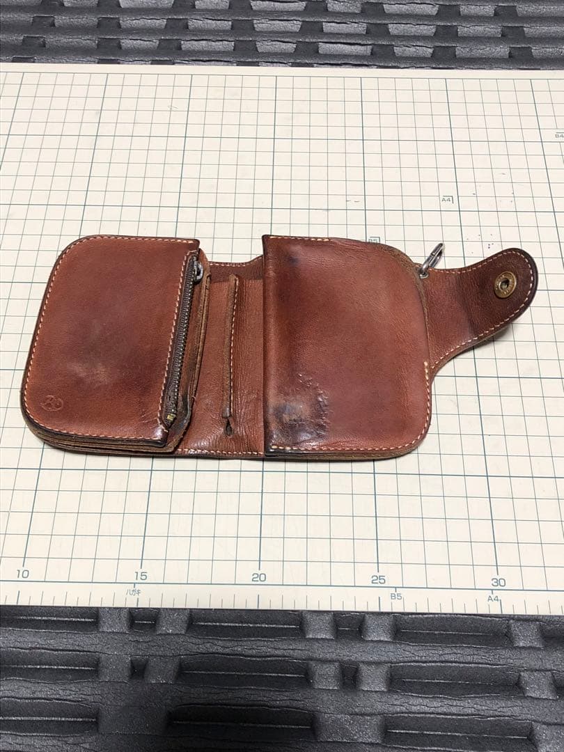 REDMOON 二つ折り財布 ブラウン