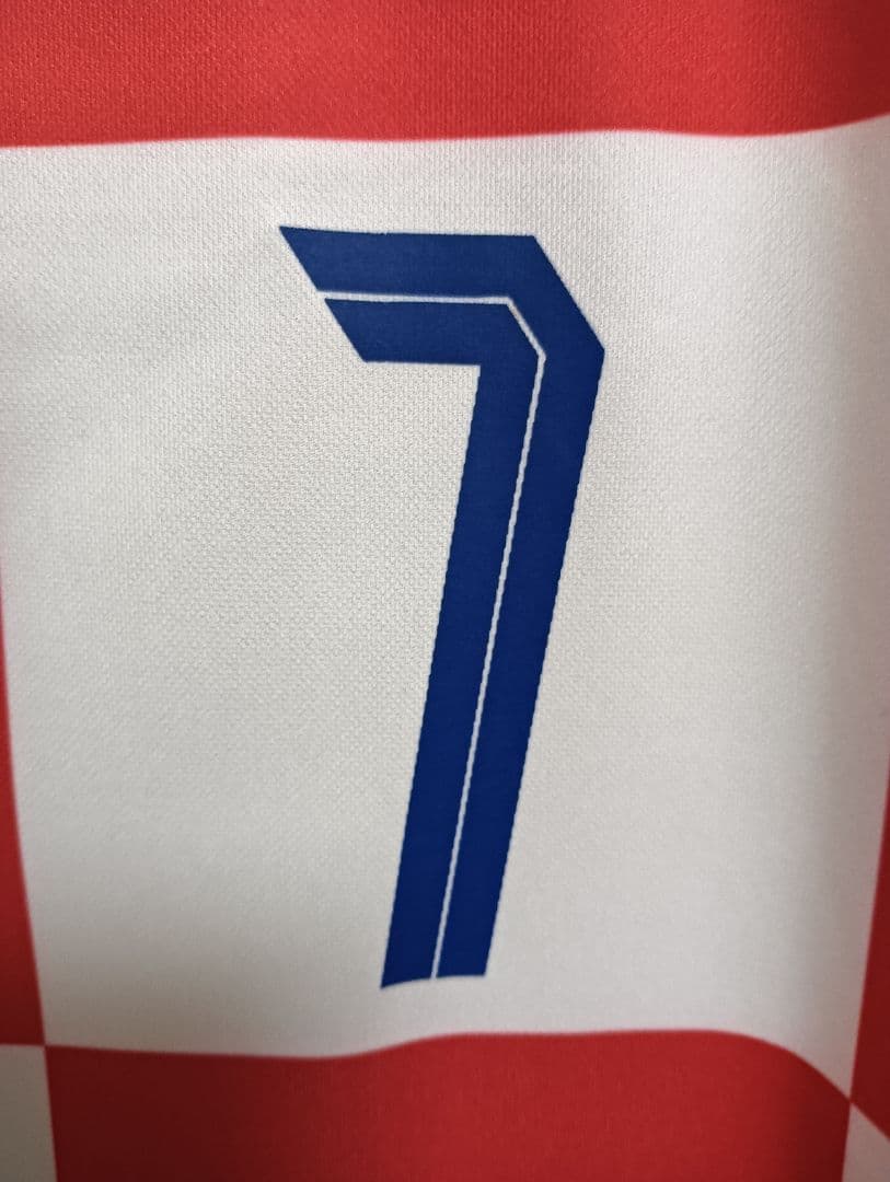 ナイキ クロアチア代表 ラキティッチ ユニフォーム 2020ホームM 紙タグ付き