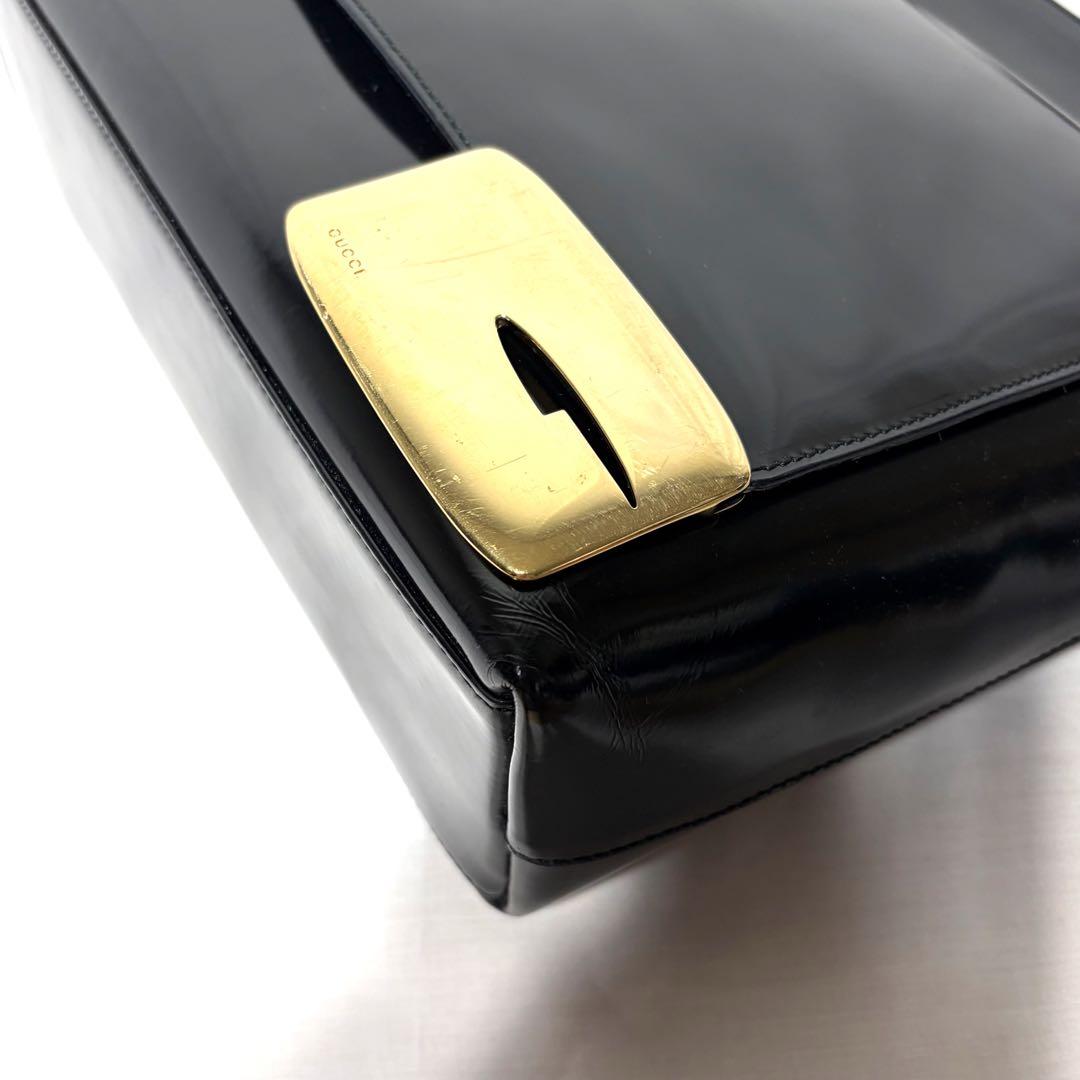 GUCCI グッチ　ショルダーバッグ　レザー　ブラック　高級　Gロゴ　金