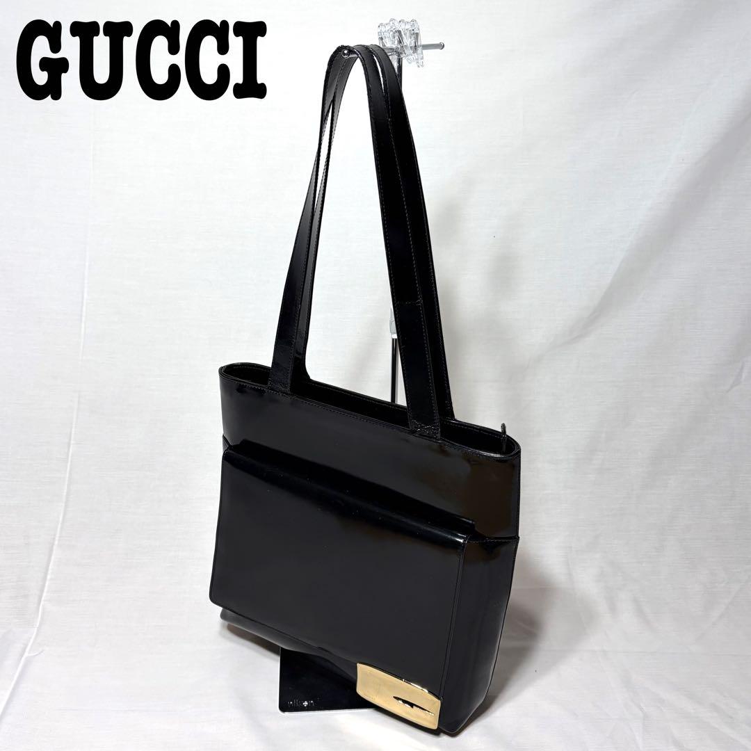 GUCCI グッチ　ショルダーバッグ　レザー　ブラック　高級　Gロゴ　金