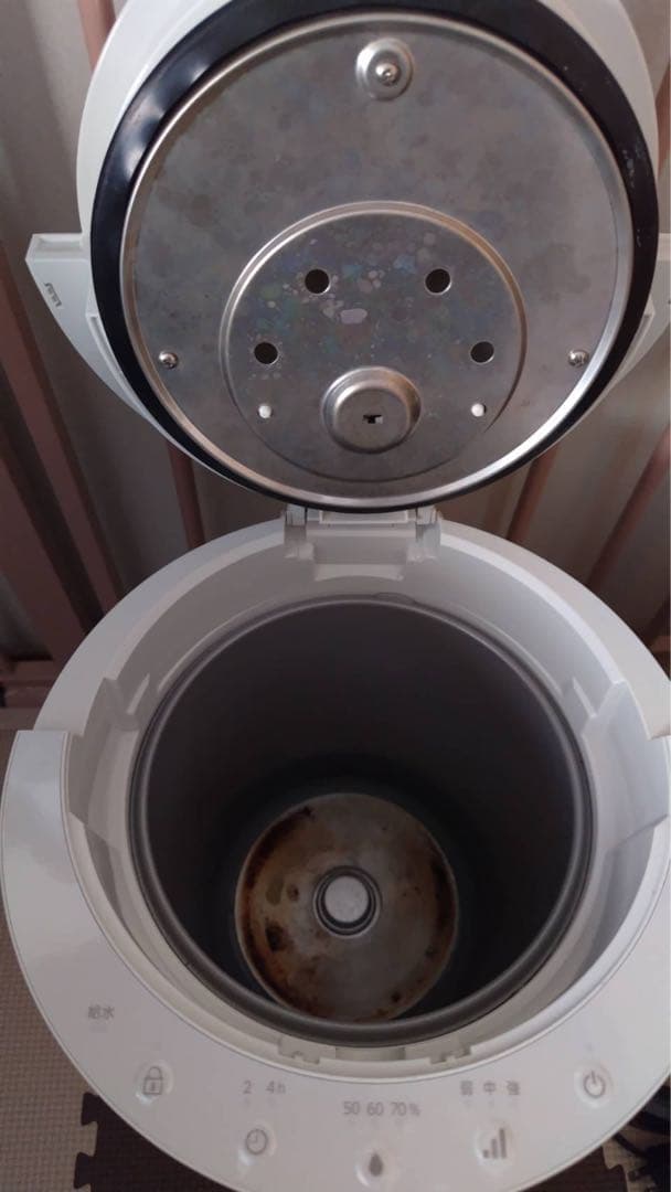 IRIS OHYAMA 置き型加湿器 ホワイト