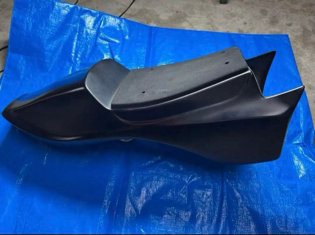 reo　エイプ50 スペンサーレプリカ シートカウル