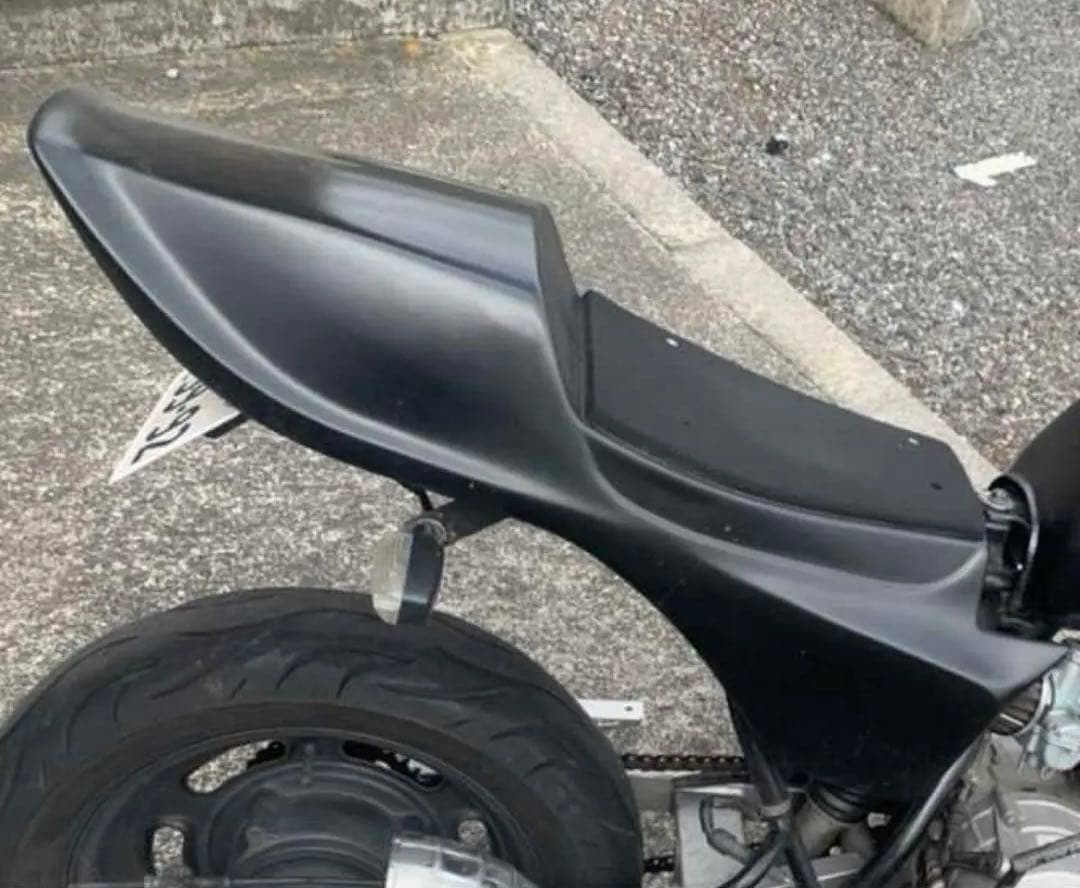 reo　エイプ50 スペンサーレプリカ シートカウル