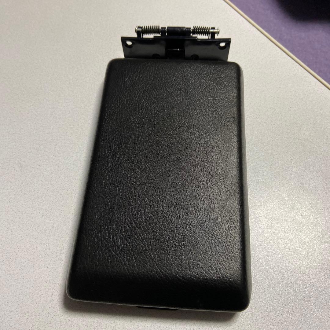 美品‼️R30スカイラインRSターボ用、センターコンソールの蓋