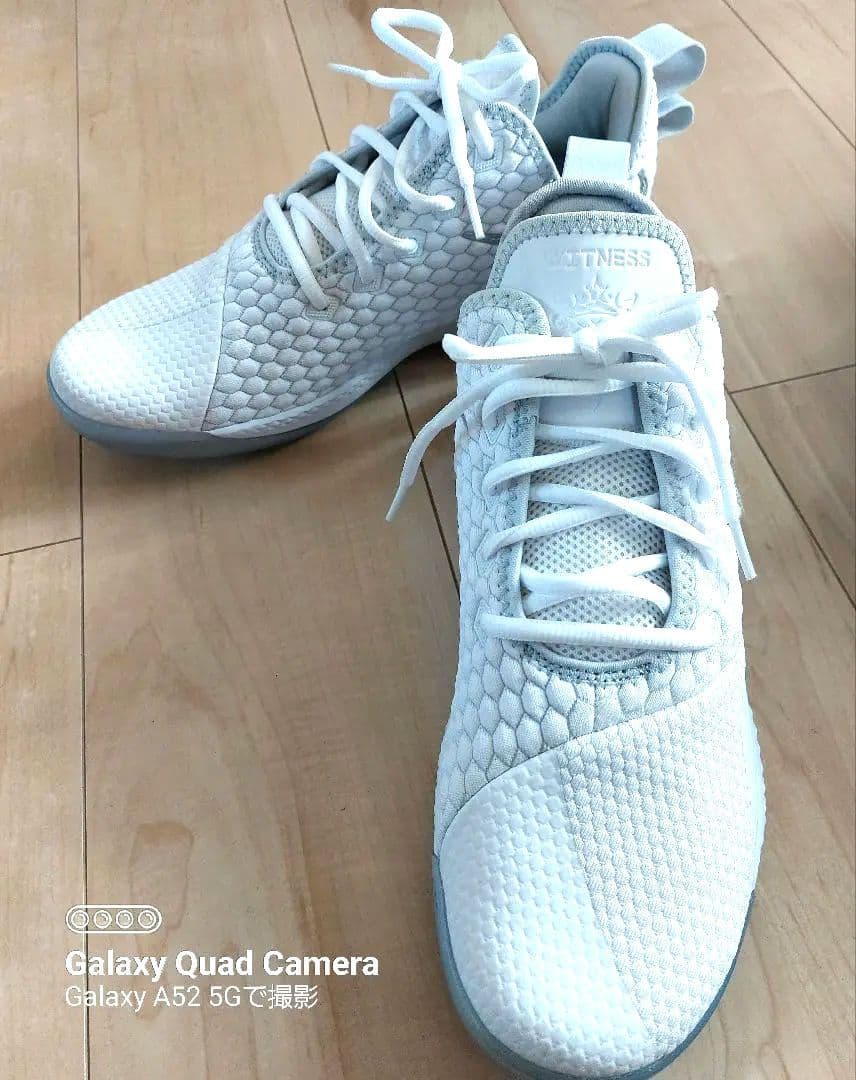 再値下げ！ナイキ　LEBRON WITNESS Ⅲ　レブロン　ウィットネス