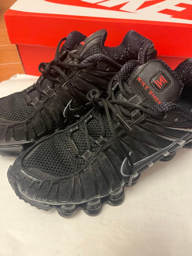NIKE shox tl24.0センチ