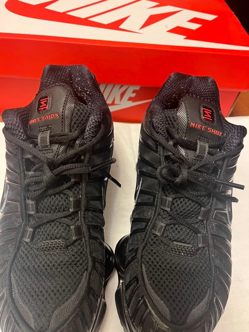 NIKE shox tl24.0センチ