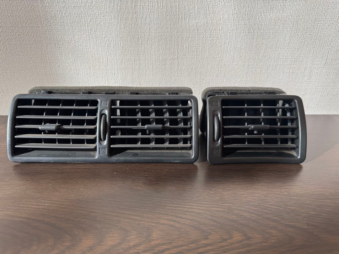 スカイライン R32 エアコン 吹き出し口