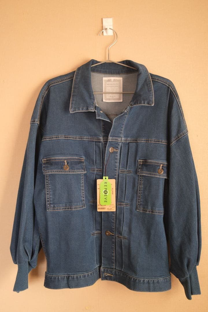 新品未使用　ビアズリー　袖パフGジャン　デニムジャケット　サイズ２（Ｌ）