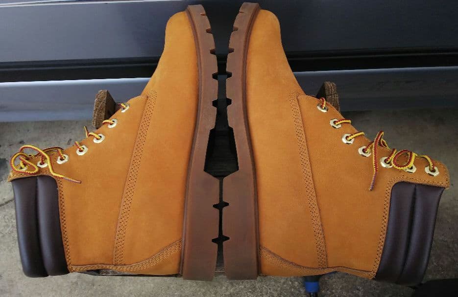 Timberlandティンバーランド6インチウィートヌバックレザーブーツ9.5W