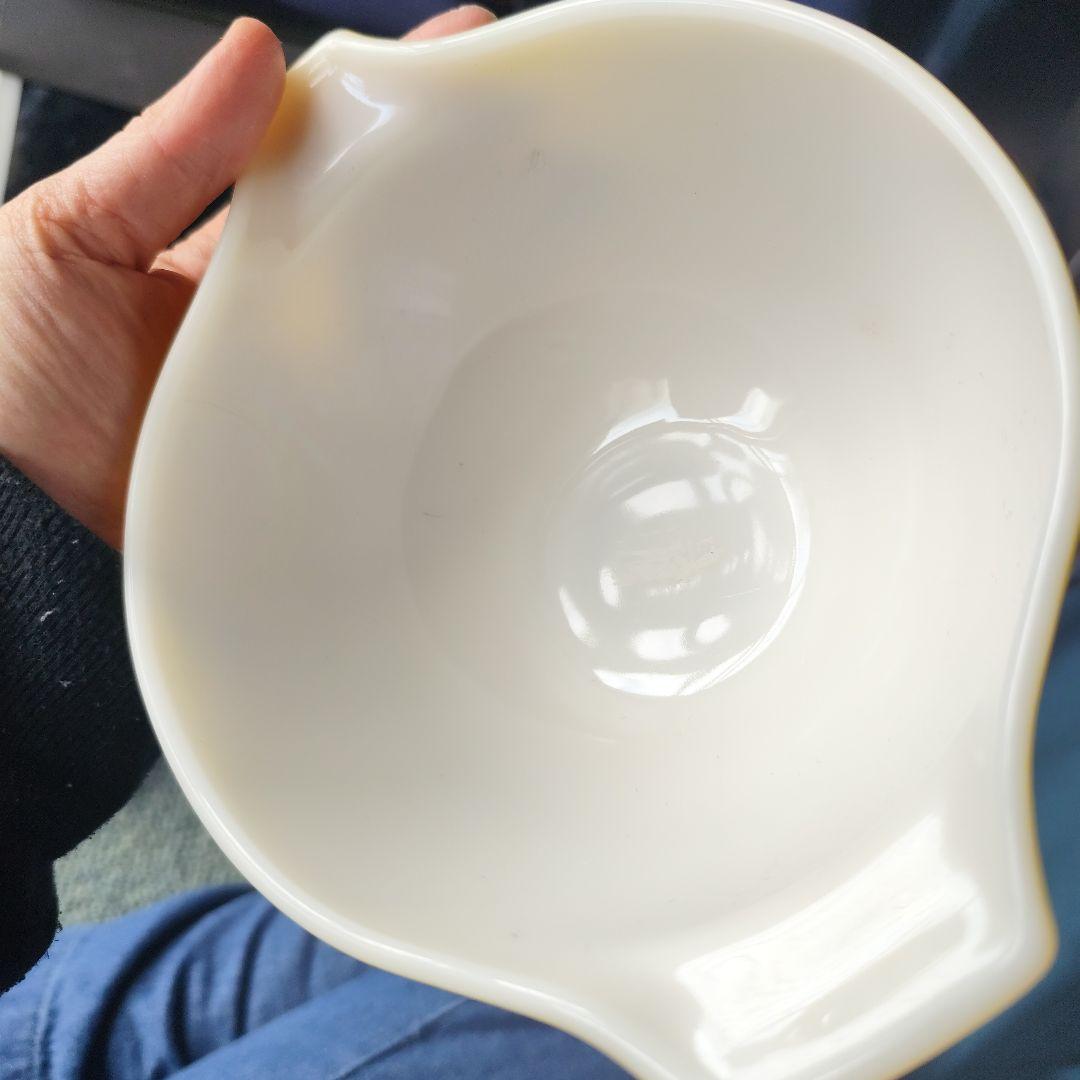 パイレックス 　ひまわり　デイジー　イエロー 花柄 ミキシングボウル　3個セット