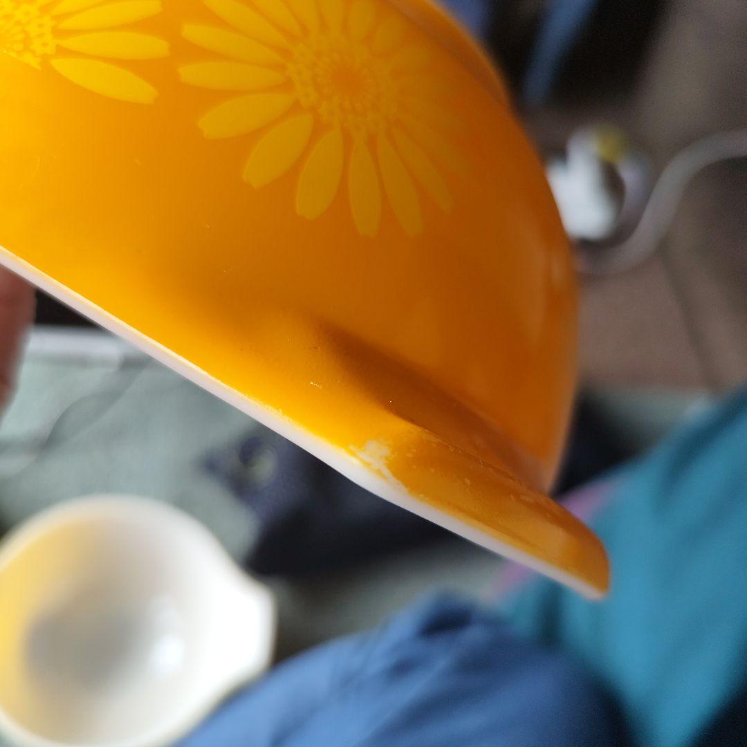 パイレックス 　ひまわり　デイジー　イエロー 花柄 ミキシングボウル　3個セット