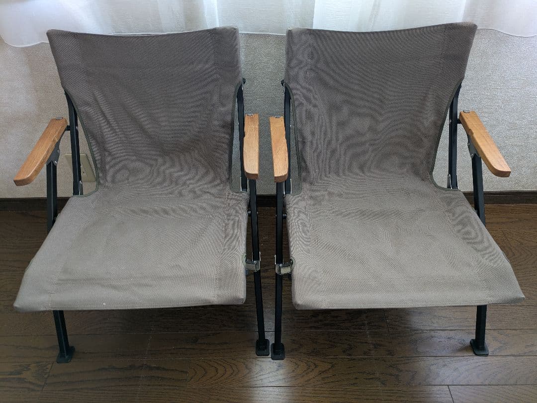2脚セット peak ローチェア グレー ドリンクフォルダー、収納袋付