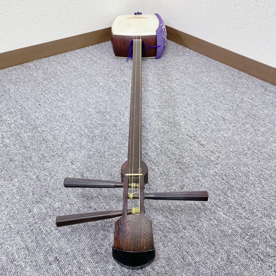 三味線 細棹 金細 トチ入り紅木 子持ち綾杉胴 東さわり ２本溝 和楽器