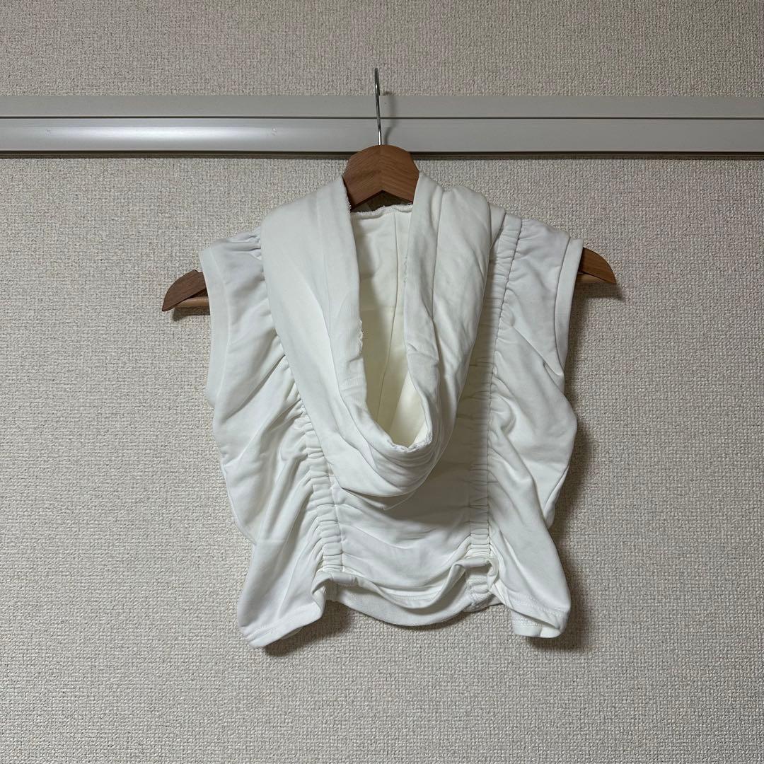 トップス BEEDEN VEST STUDS HOODIE