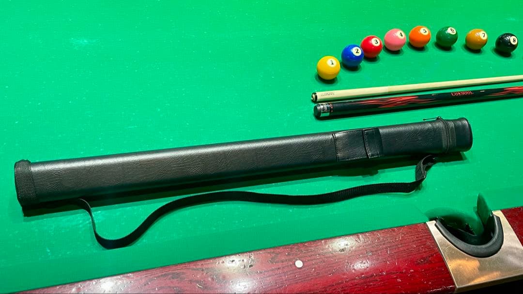 【美品】CUESOUL ビリヤードキュー 赤色 19oz 11.5mm