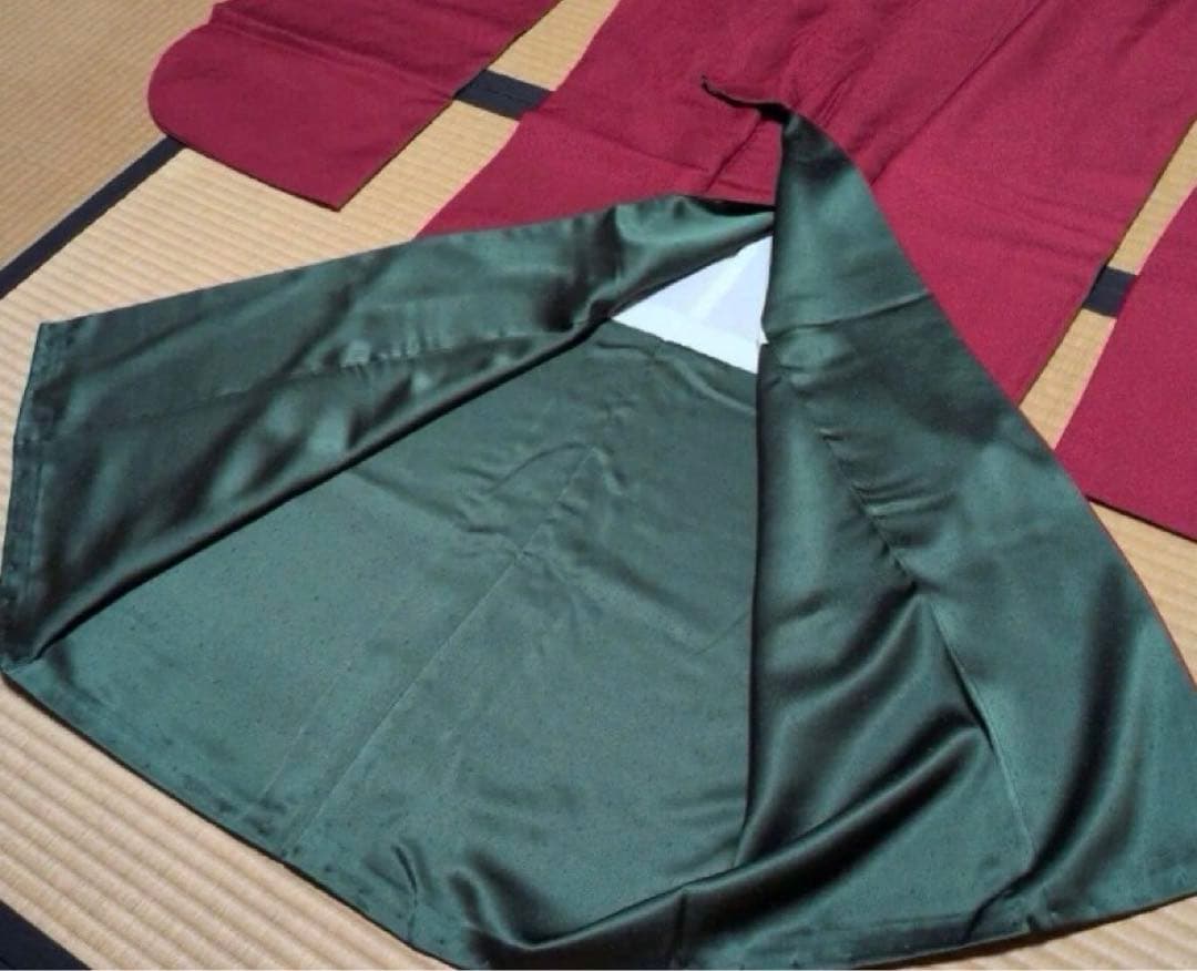 振袖フルセット　地紋　成人式　色無地振袖　赤　　黒　正絹　振袖6点セット