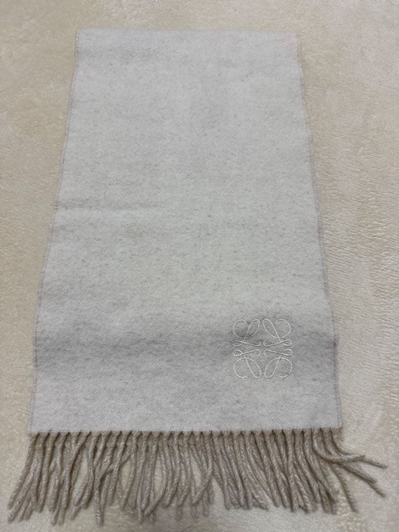 LOEWE ウールマフラー ベージュ ホワイト