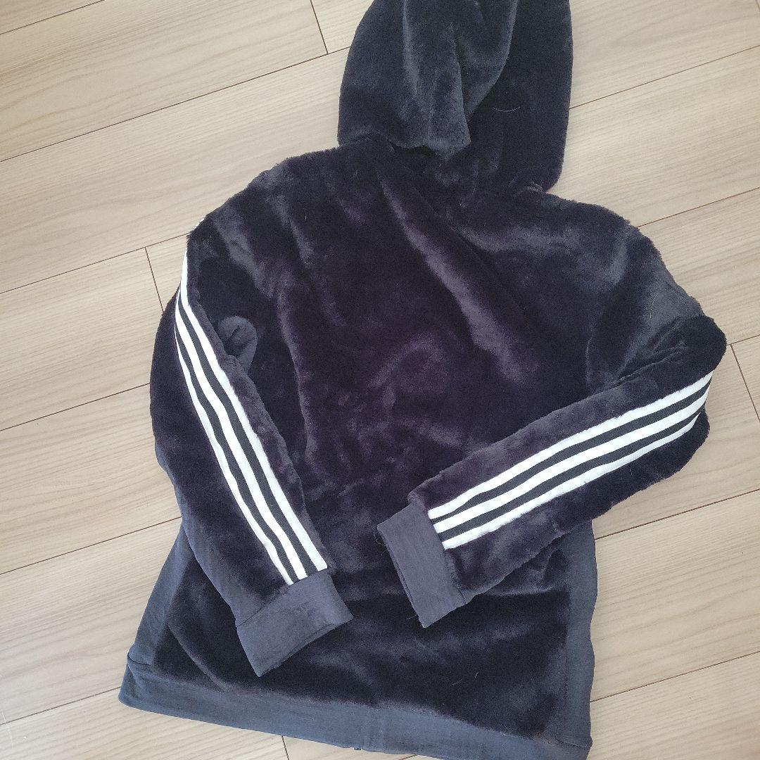 最終お値下げ早い者勝ち！adidaふわもこフリースブルゾン＆スカート ✨Mサイズ