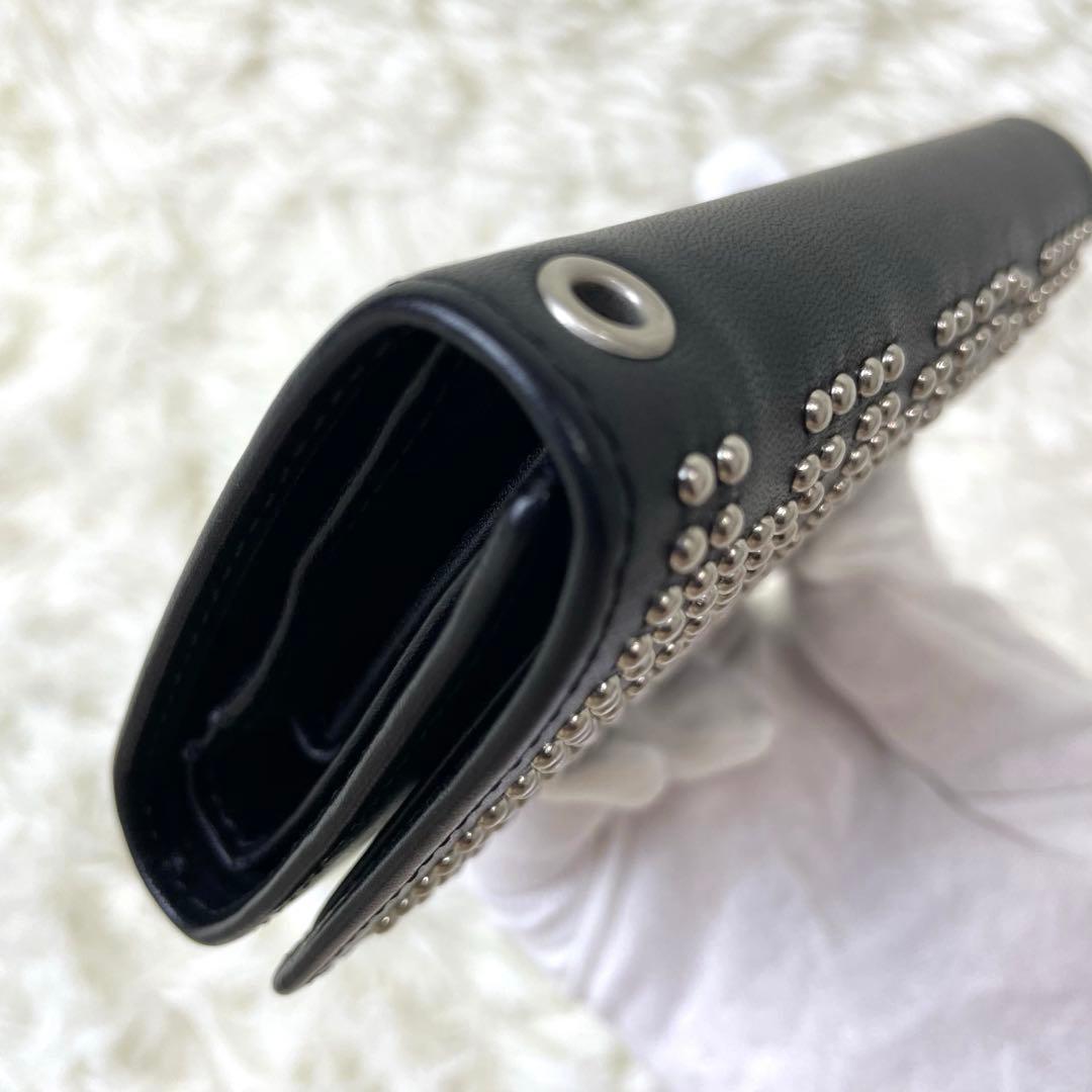 ヒステリックグラマー 三つ折り財布 ブラック スタッズ レザー ロゴ 革 黒