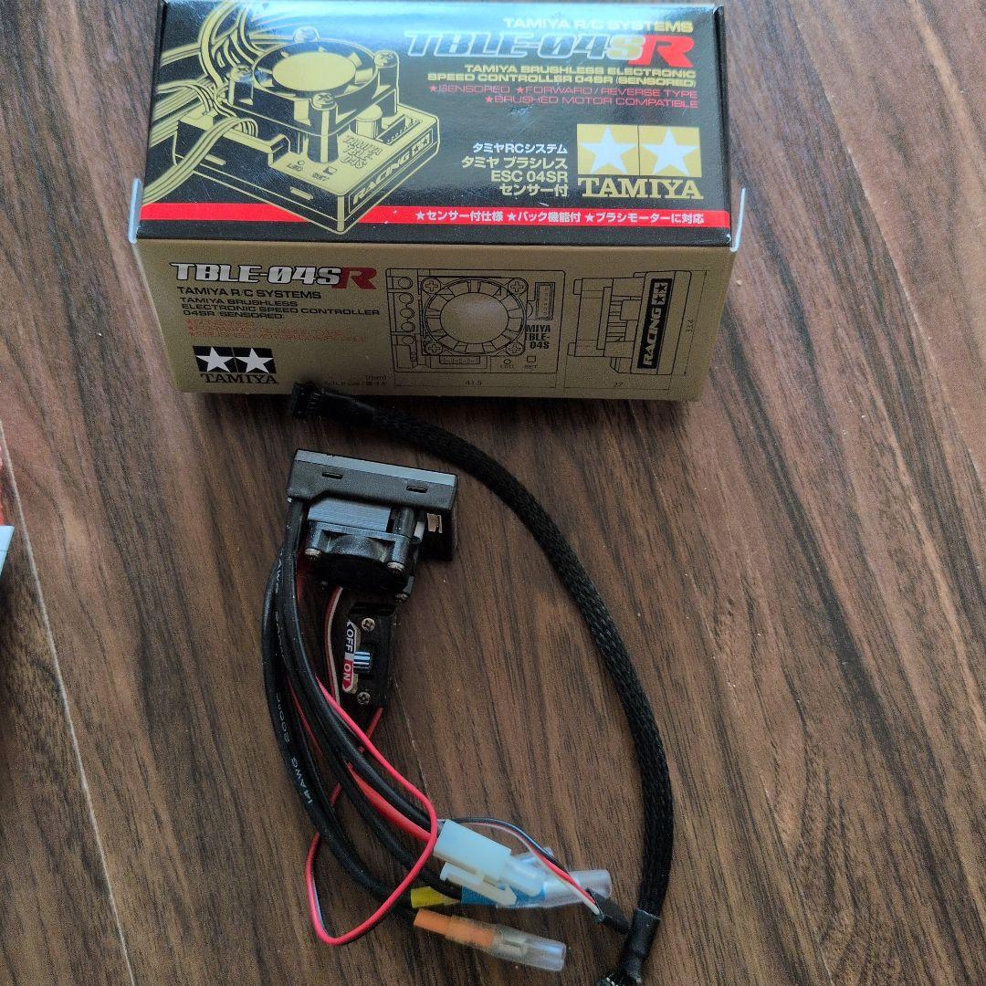 タミヤ　ブラシレスTBLM-02Sモーターとアンプ　TBLE-04SR