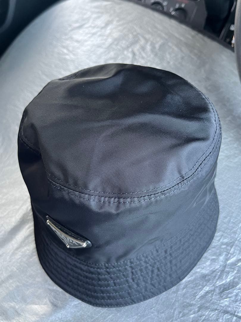 PRADA ブラック バケットハット　M