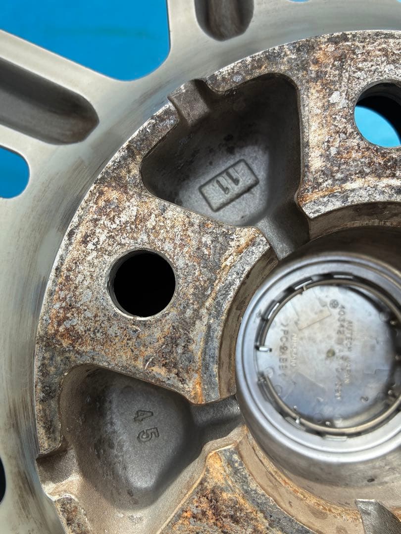 【激安4本セット】日産 エルグランド 純正アルミホイール　PCD114.3