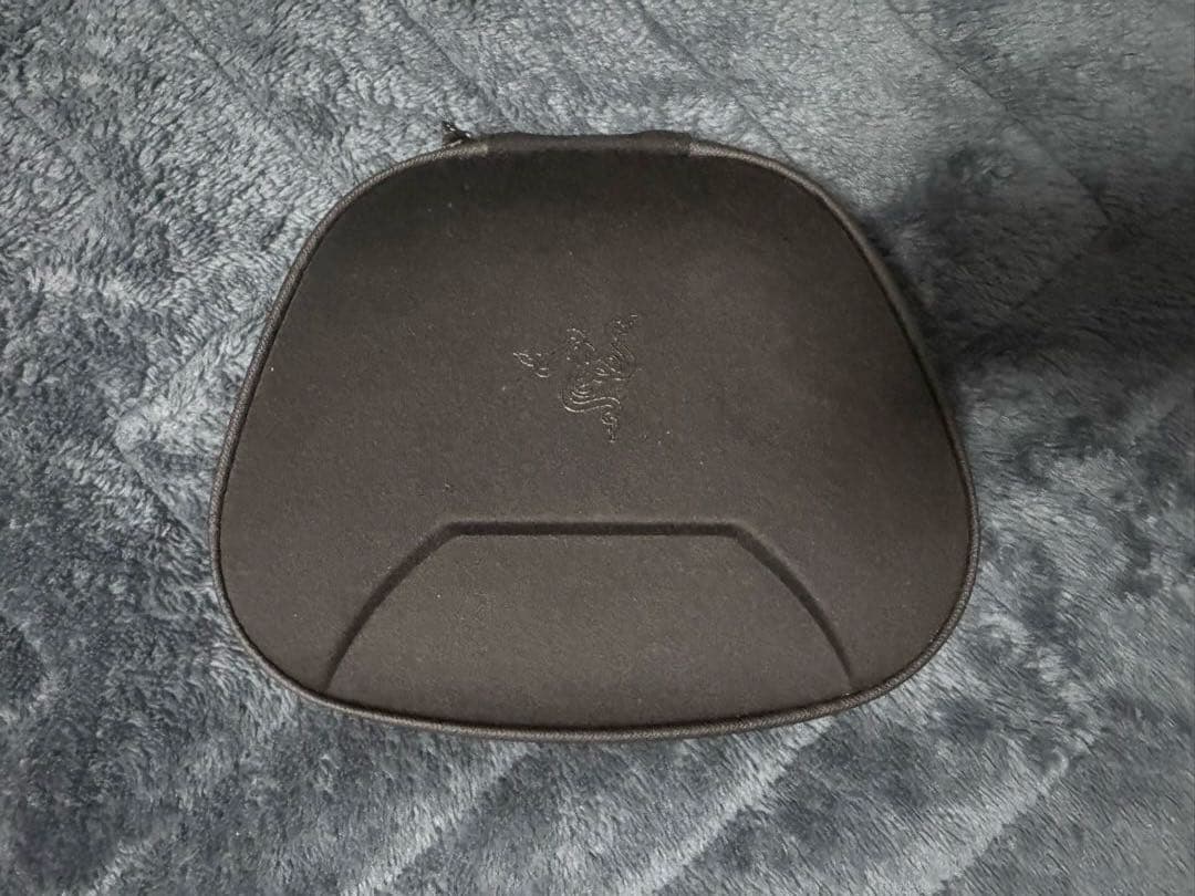 Razer レイザー Wolverine V3 Pro ワイヤレスコントローラー