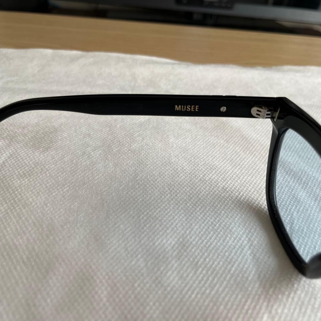 GENTLE MONSTER musee サングラス 登坂広臣着