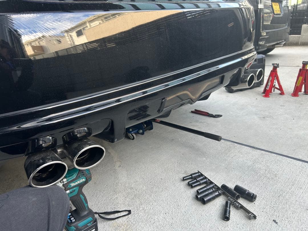 k*)様 30プリウス 4本出しマフラー　単管マフラー　オーバル　付け替え可能