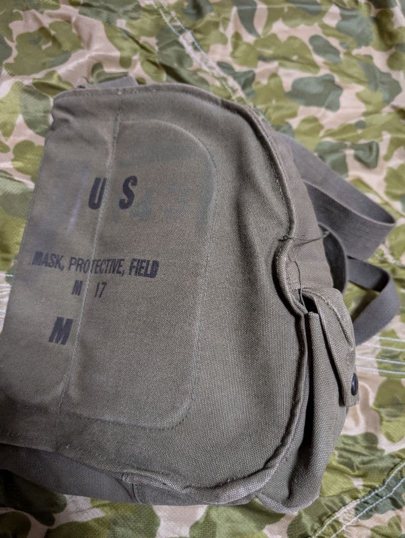 米軍放出品　M17ガスマスク　ガスマスクバッグ　セット　ベトナム戦争　ナム戦