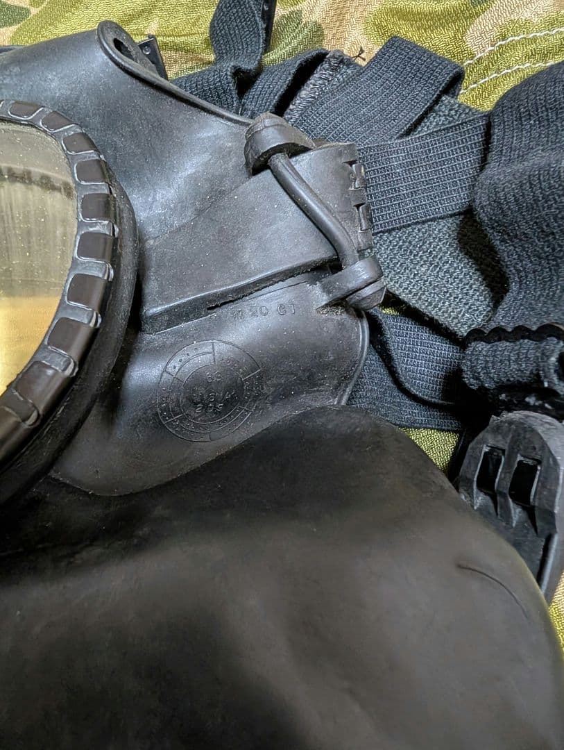 米軍放出品　M17ガスマスク　ガスマスクバッグ　セット　ベトナム戦争　ナム戦