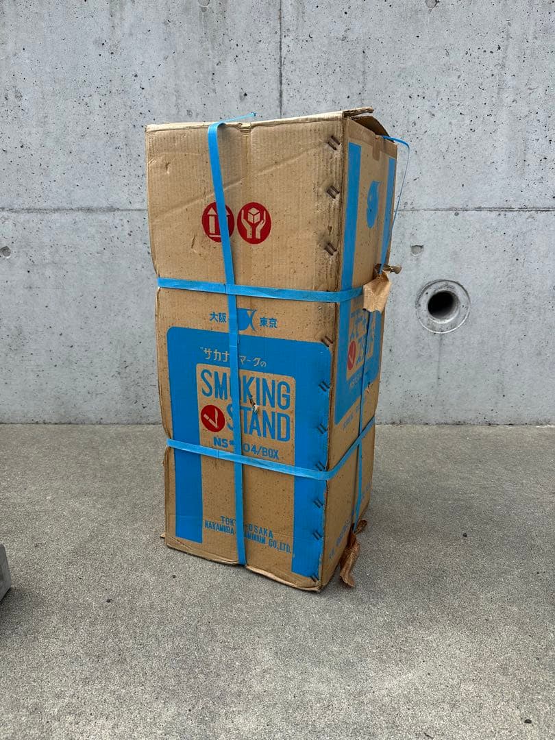 サカナマークのスモーキングスタンド 灰皿 新品