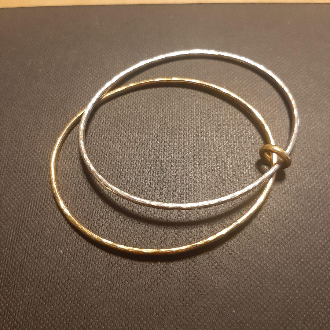 稀少デザイン マルコムベッツ バングル 22KYG WG