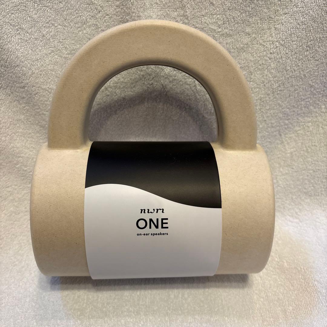 【新品・未使用】nwm ONE ライトグレイ MBH001 ワイヤレスヘッドホン