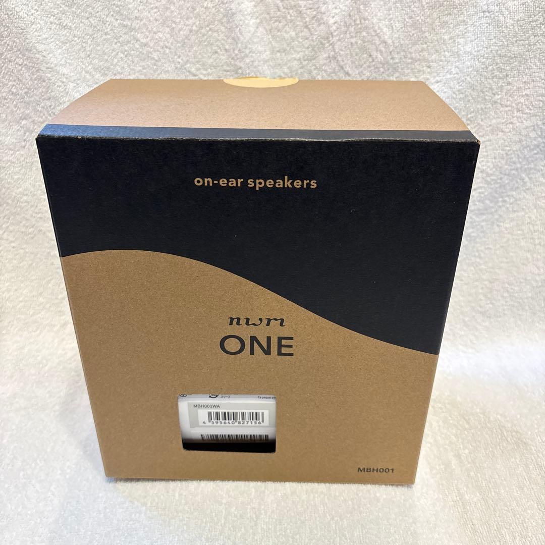 【新品・未使用】nwm ONE ライトグレイ MBH001 ワイヤレスヘッドホン