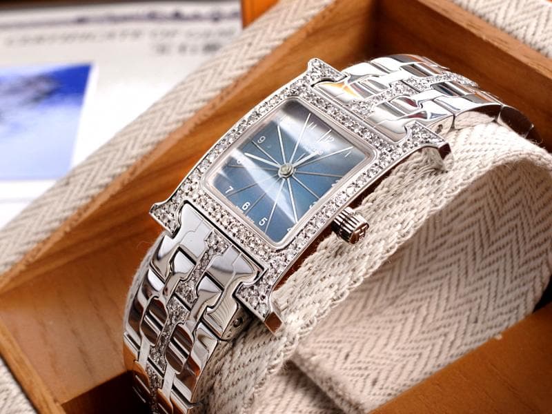 新品仕上げ済 エルメス Hウォッチ ダイヤベゼル　天然ダイヤ・宝石鑑別書つき