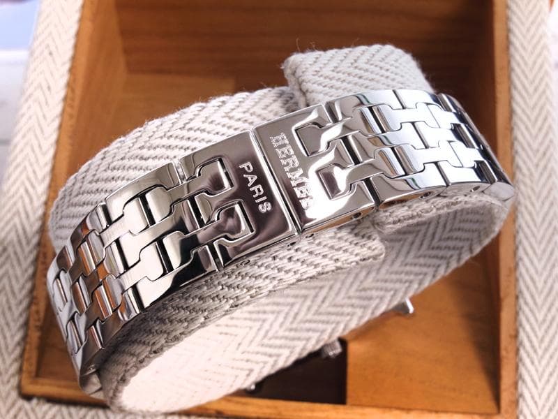 新品仕上げ済 エルメス Hウォッチ ダイヤベゼル　天然ダイヤ・宝石鑑別書つき