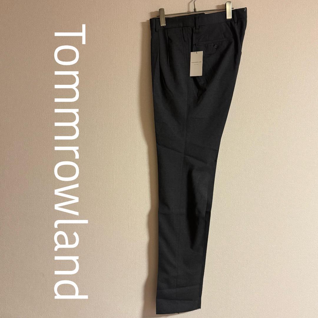 【未使用】 TOMORROWLAND 2プリーツ パンツ 50 チャコールグレー
