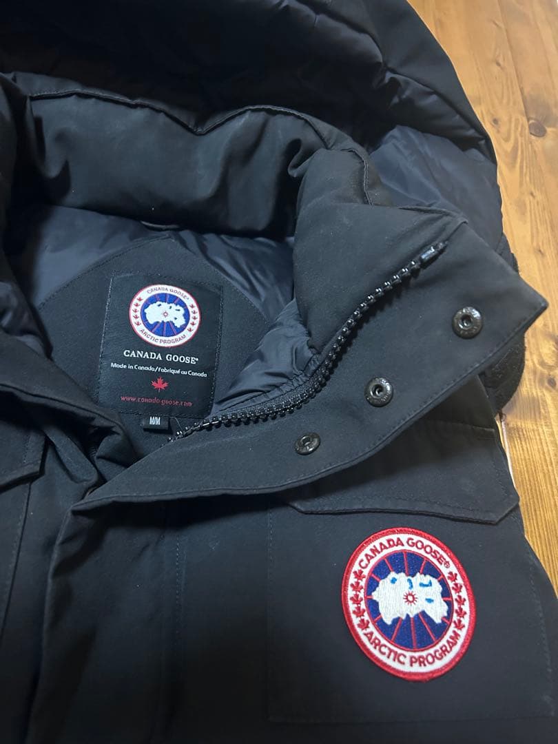 早い者勝ち‼️カナダグース ダウンベスト　ブラック　メンズ　ダウン厚め　希少レア