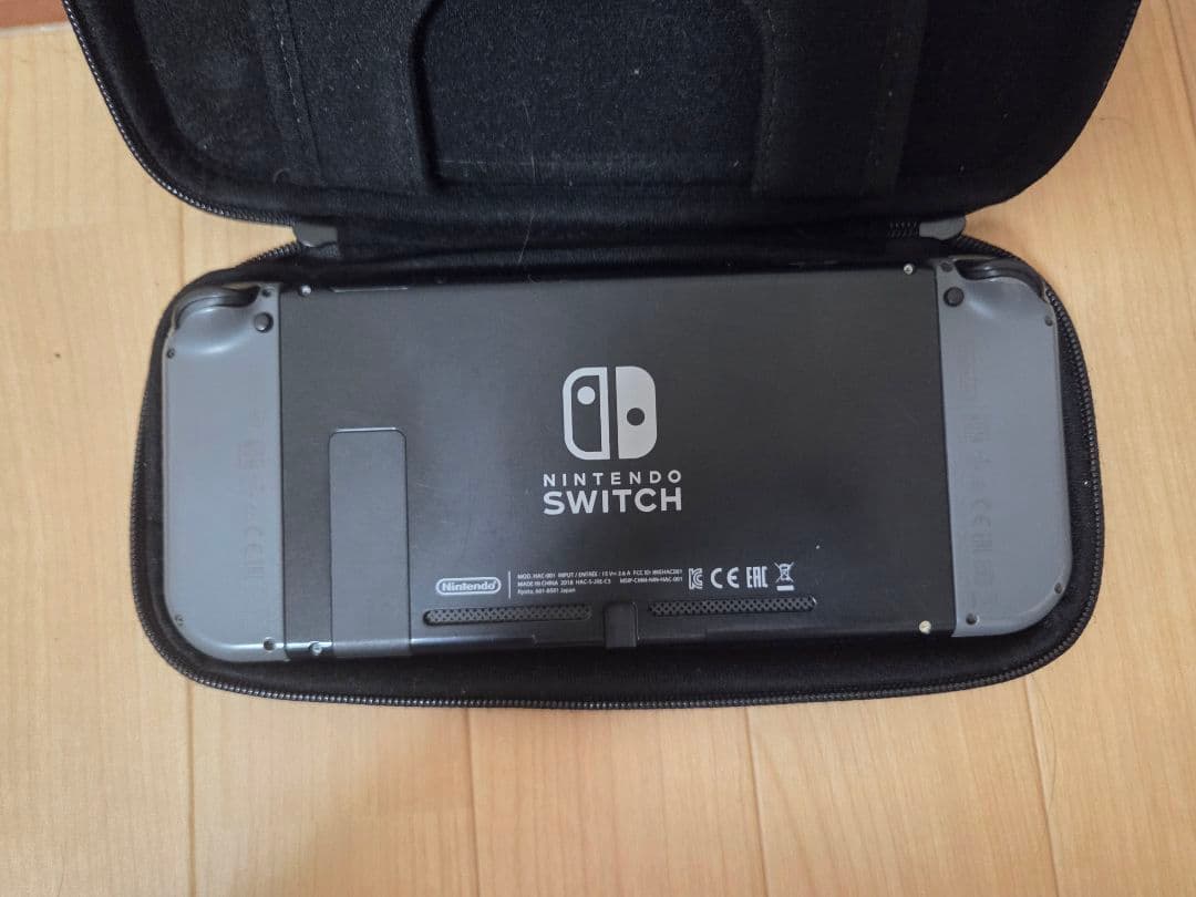 Nintendo Switch グレー 本体 ケース付き