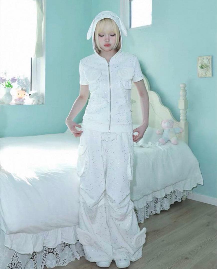 Hashtag ddd ホワイト スウェット パンツ スター　ラインストーン 星