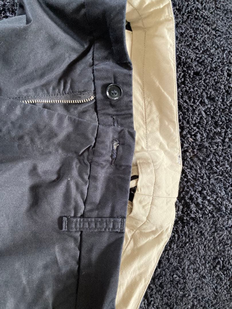 【レオン】MONCLER ブラックショートパンツ ストライプ　48