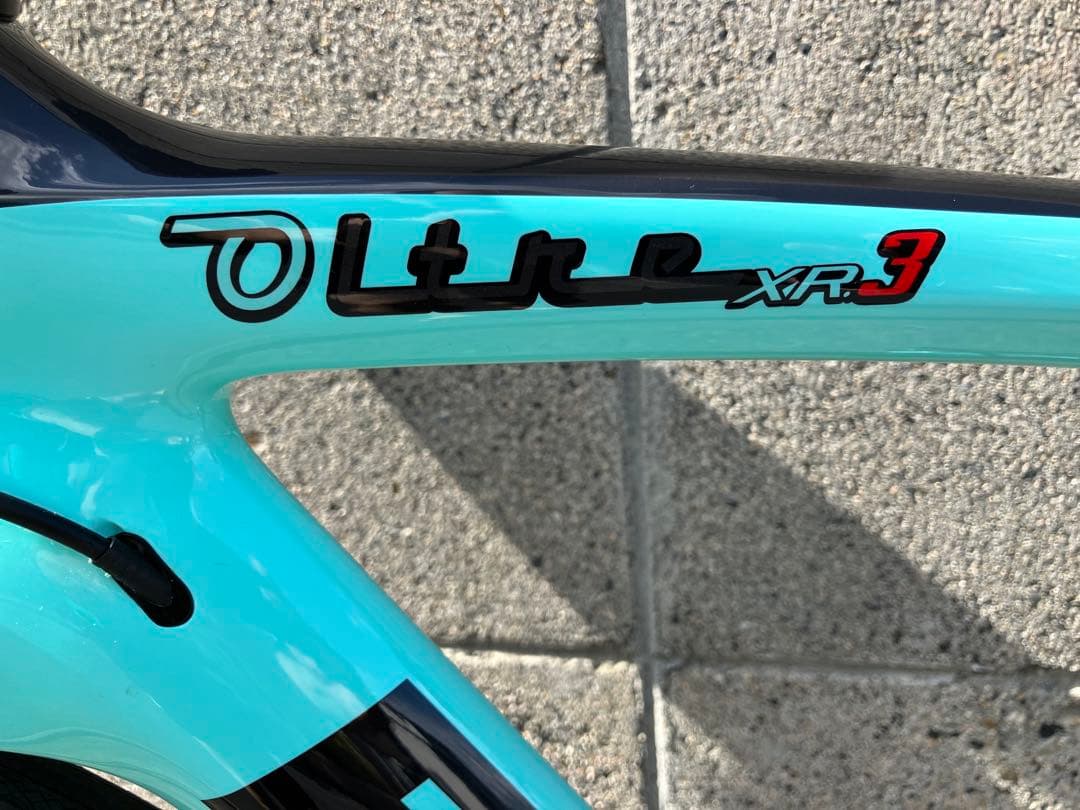ビアンキ Bianchi Oltre XR3 CV 105 50インチ　半年使用