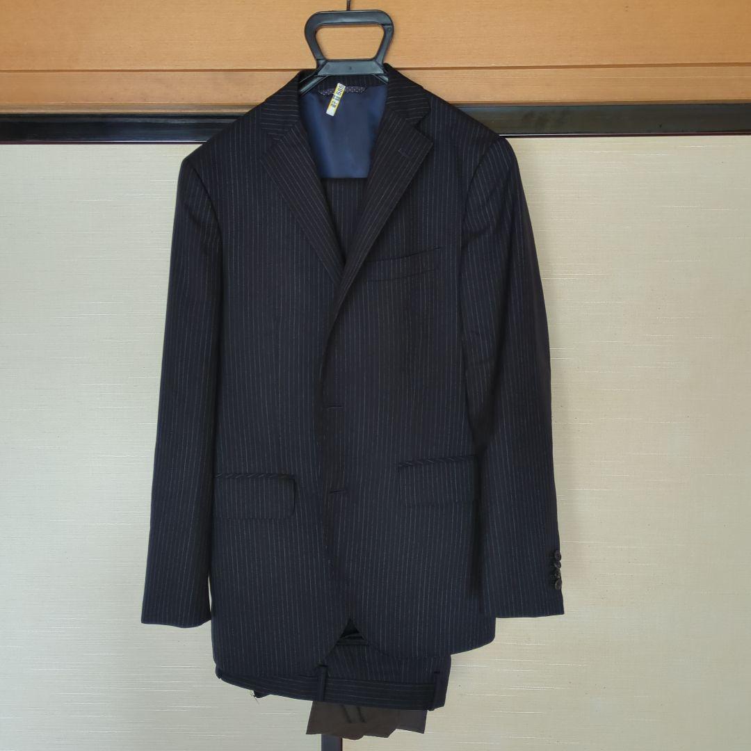 【kanch】ネイビーストライプスーツ・ブラックスーツ　ネクタイ付き