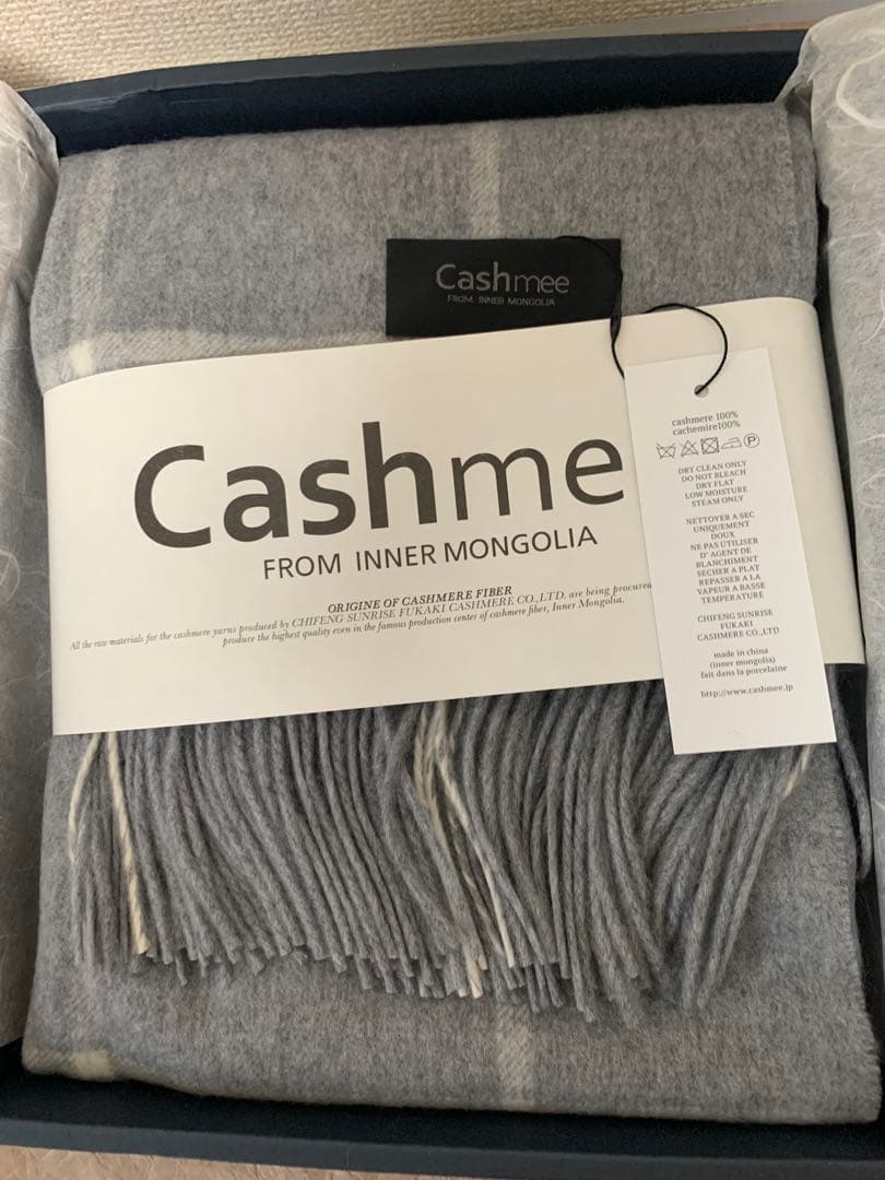 Cashmee カシミア100% 未使用　大判ストール