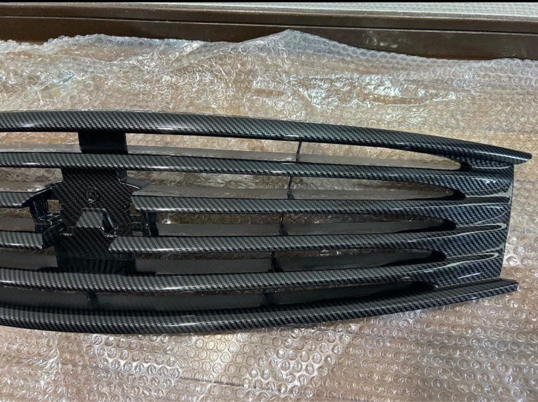 【新品】CKV36スカイラインクーペフロントラジエターグリルカーボン調