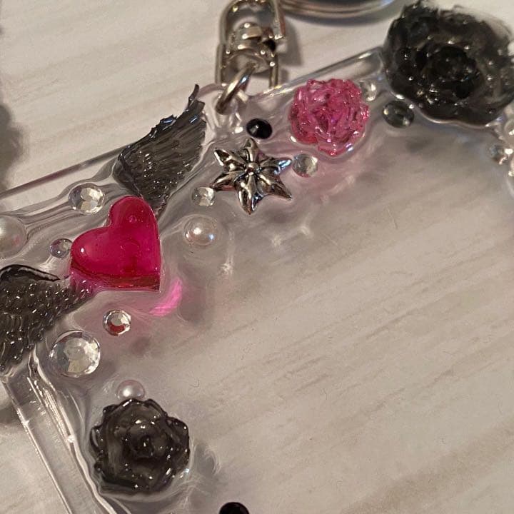 ハンドメイド トレカキーホルダーデコ ドラゴンハート