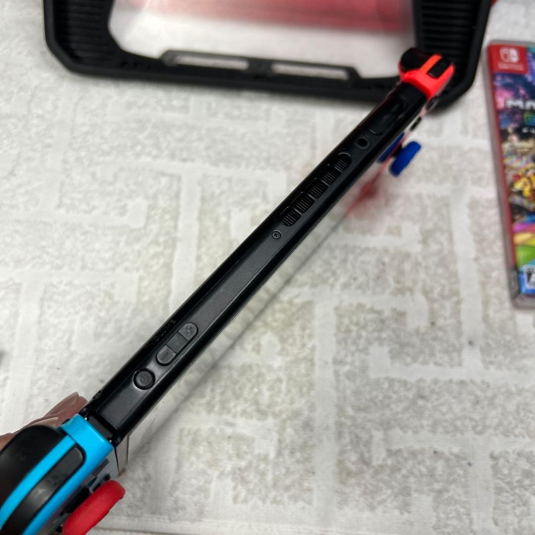 Switch 初期型　ソフト付き　ケース付き